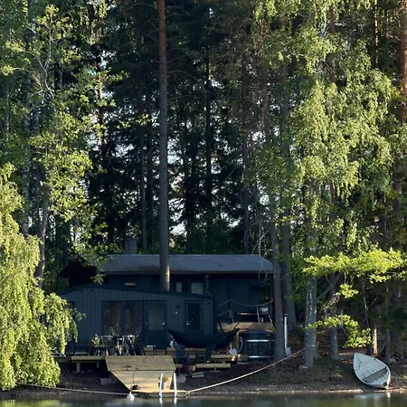 Toeyraeniemi فيلة Pälkäne
